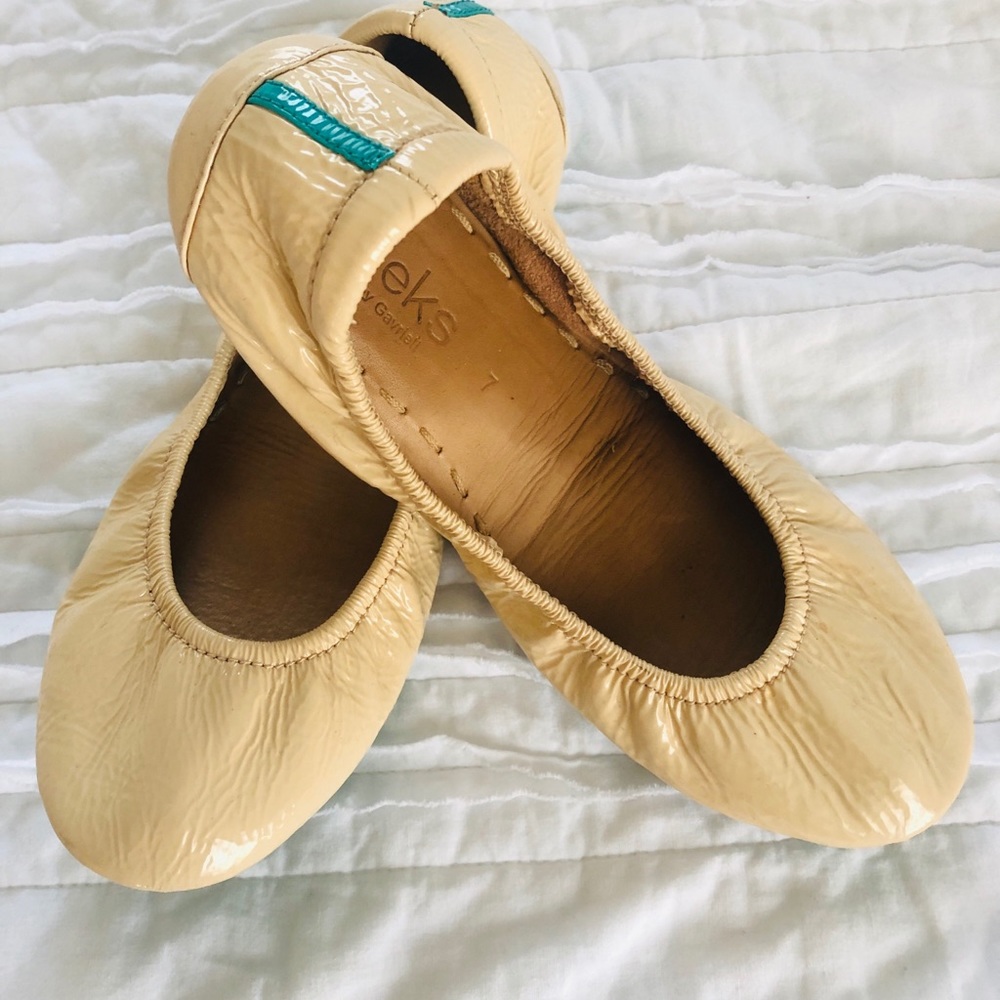 Tieks in Biscotti (Nude)  size 7 with Box